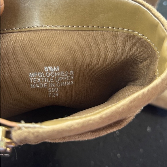 Boots MarC Fisher size 8 1/2 exellent Conditions - Picture 5 of 10